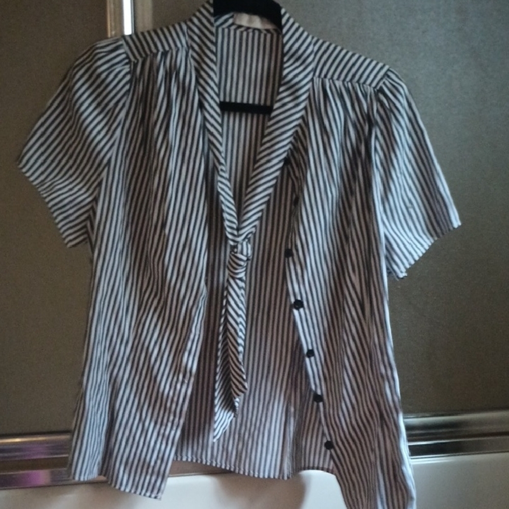 Striped Black and White Button-Up Blouse by Vel